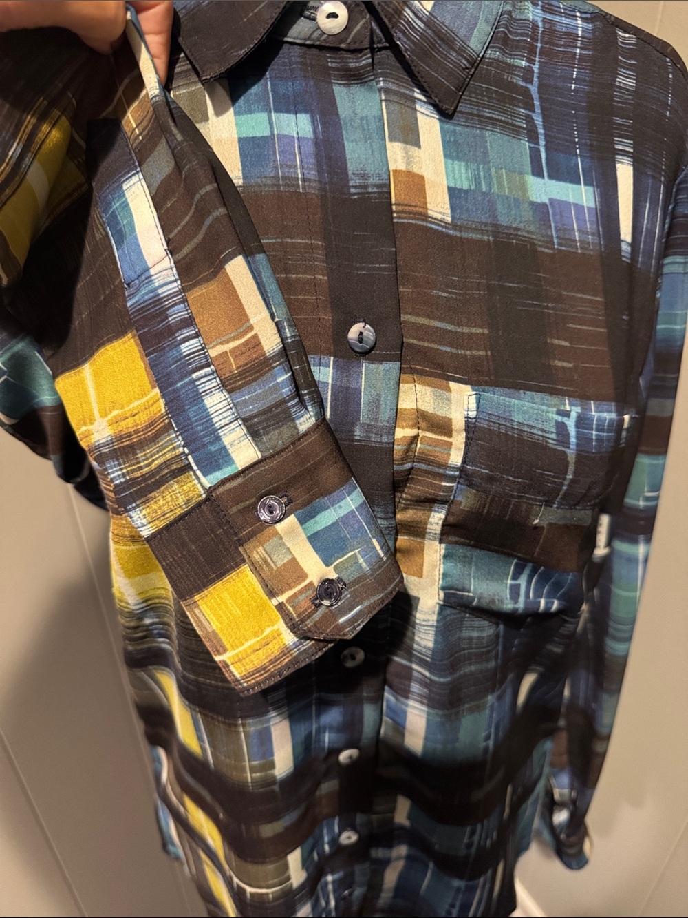 Trina Turk Silky Black Plaid Button-Down Shirt with Blue & Yellow Accents. Sz P - Picture 5 of 8